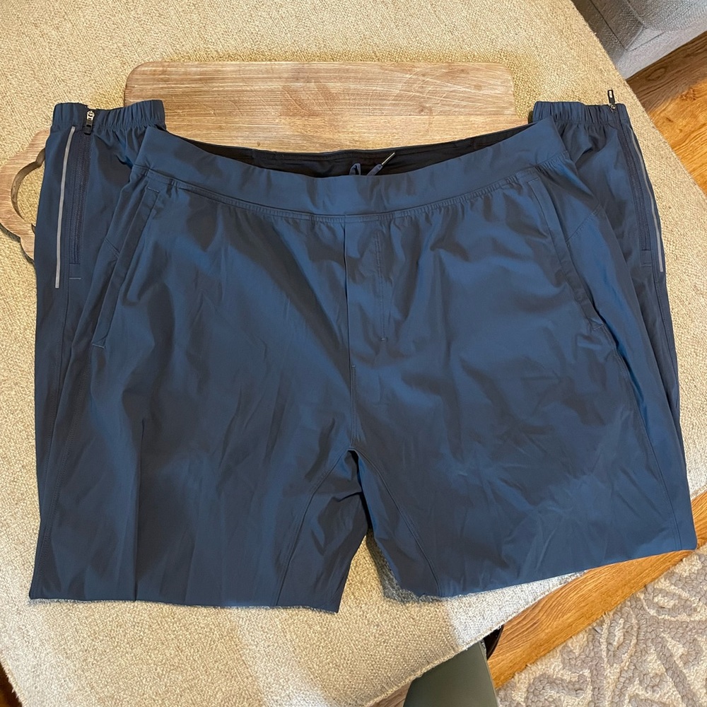 Lululemon Men’s Surge Jogger